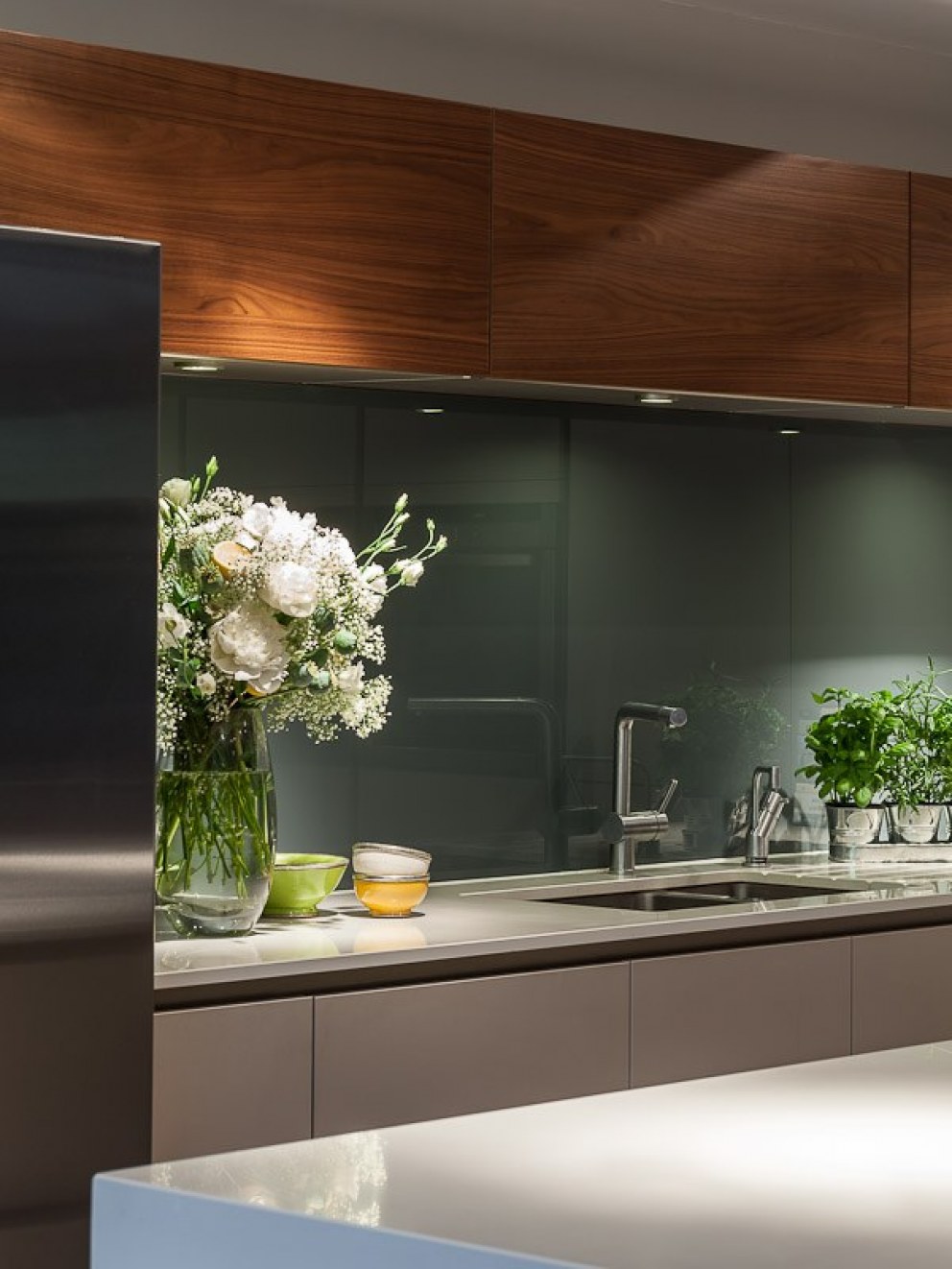 Kingston Basement Kitchen | Contemporary Kitchen - glass splashback | Interior Designers