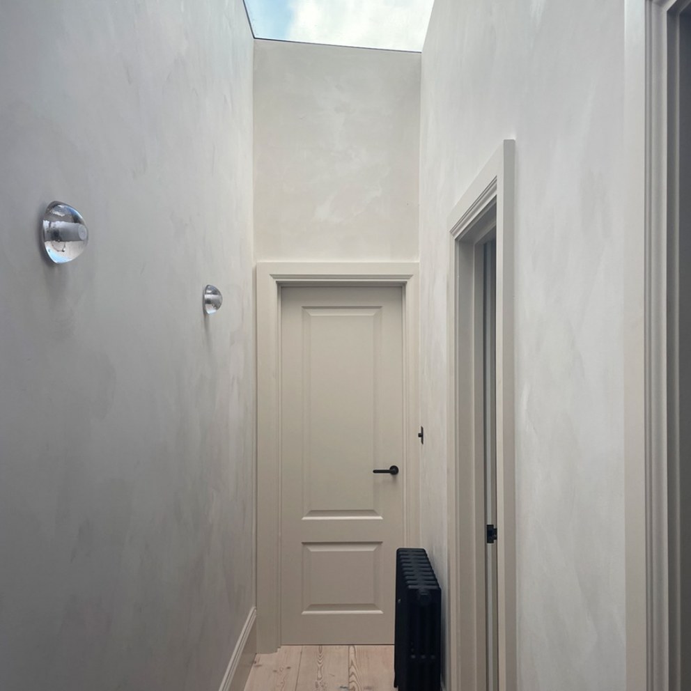 Kohl House | First floor hallway | Interior Designers