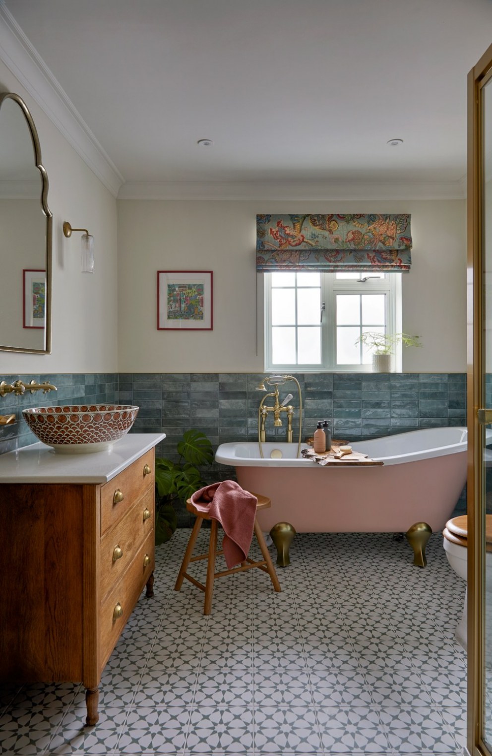 Shurlock Row | Shurlock Row Bathroom | Interior Designers