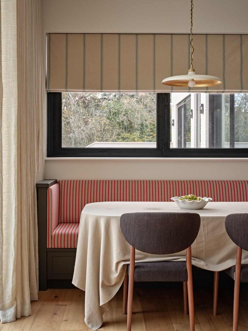 Oxshott Family Home | Kitchen Banquette | Interior Designers