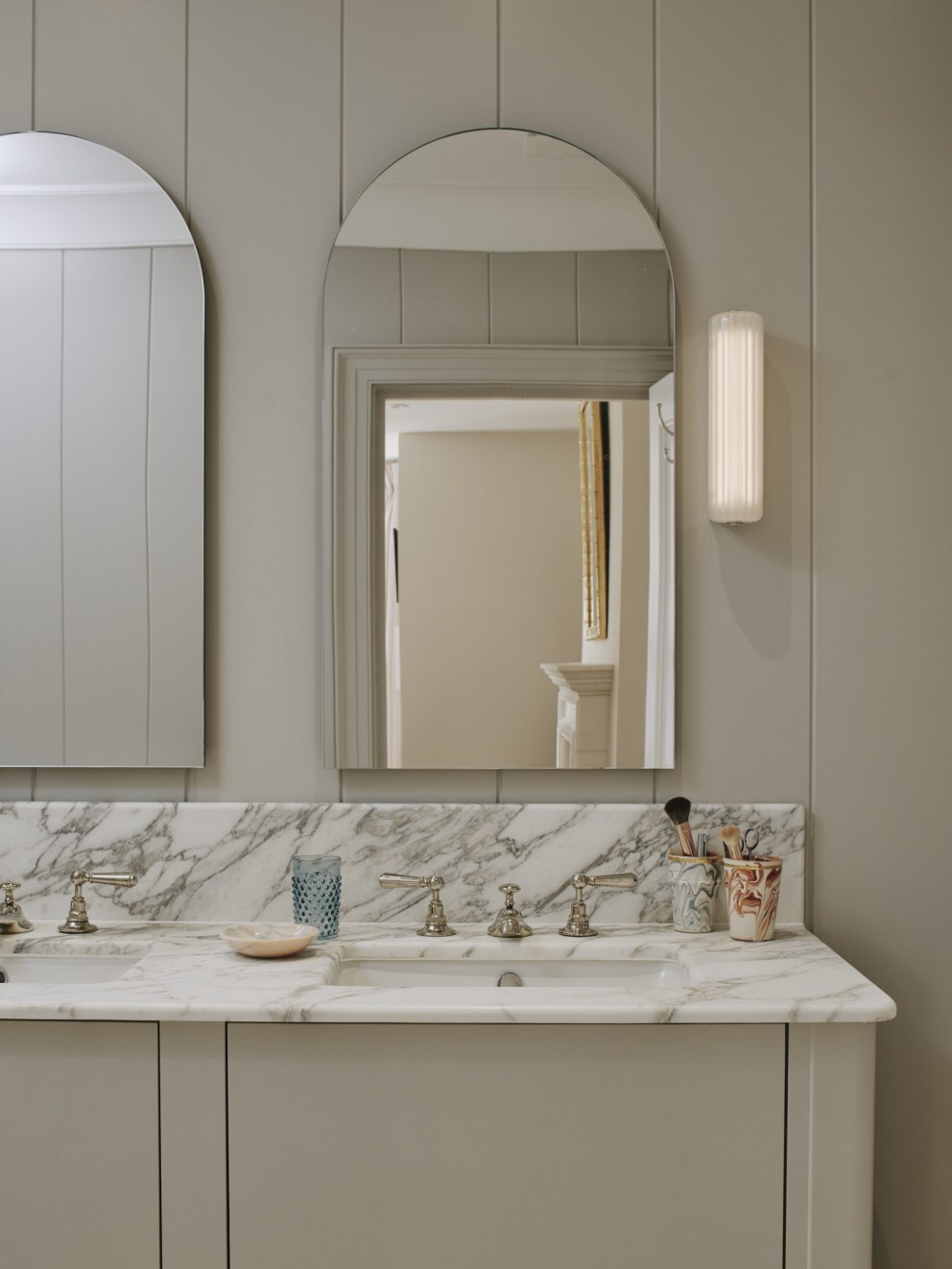 Wallingford Avenue | Master Bathroom | Interior Designers