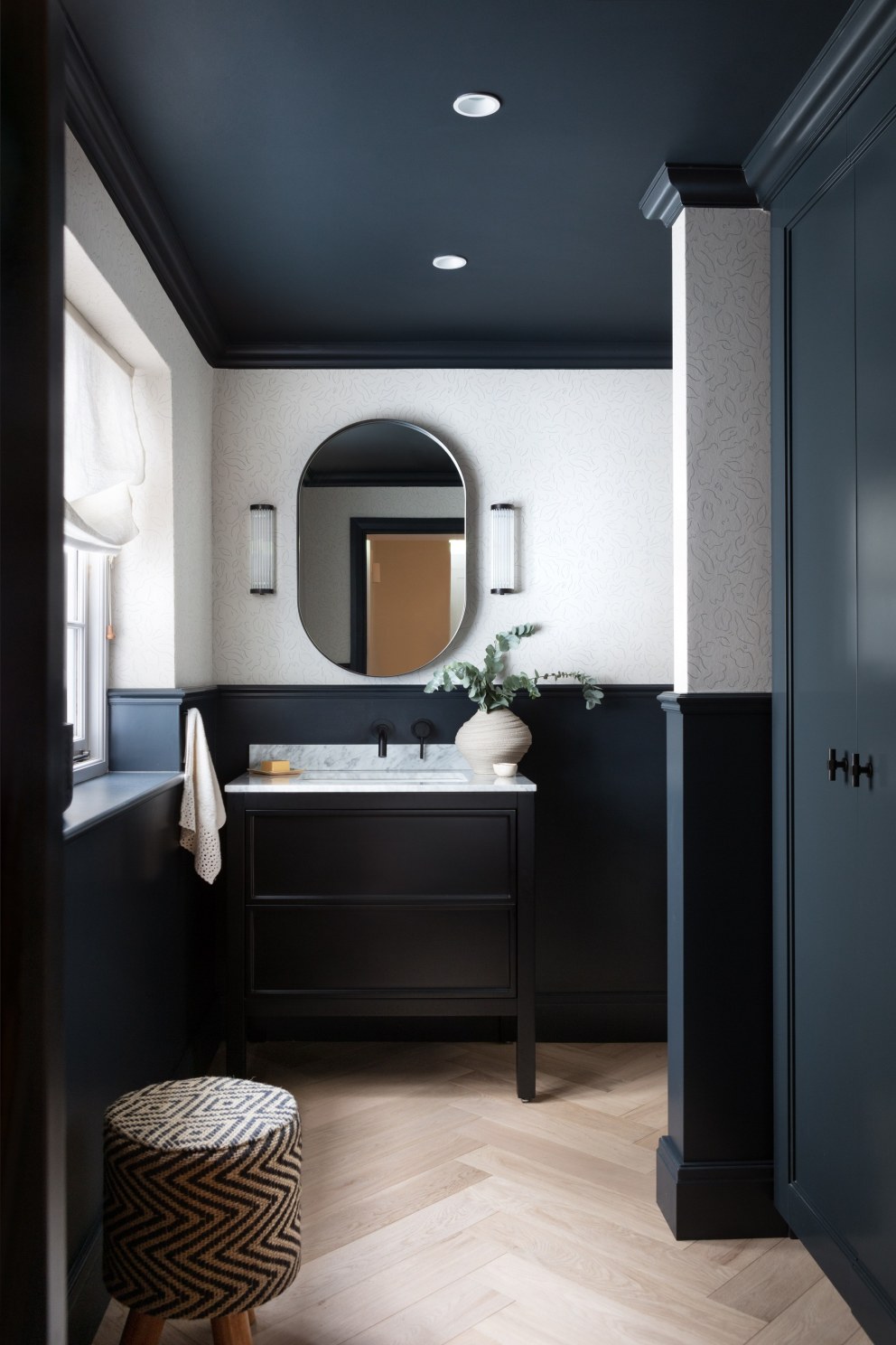 Georgian Townhouse Family Home | Cloakroom | Interior Designers