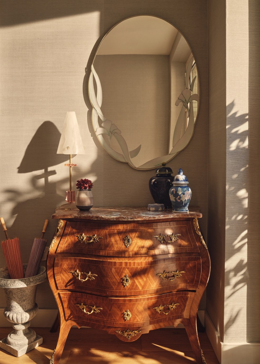 That's A'moire! | That's A'moire! - Hall Entry | Interior Designers