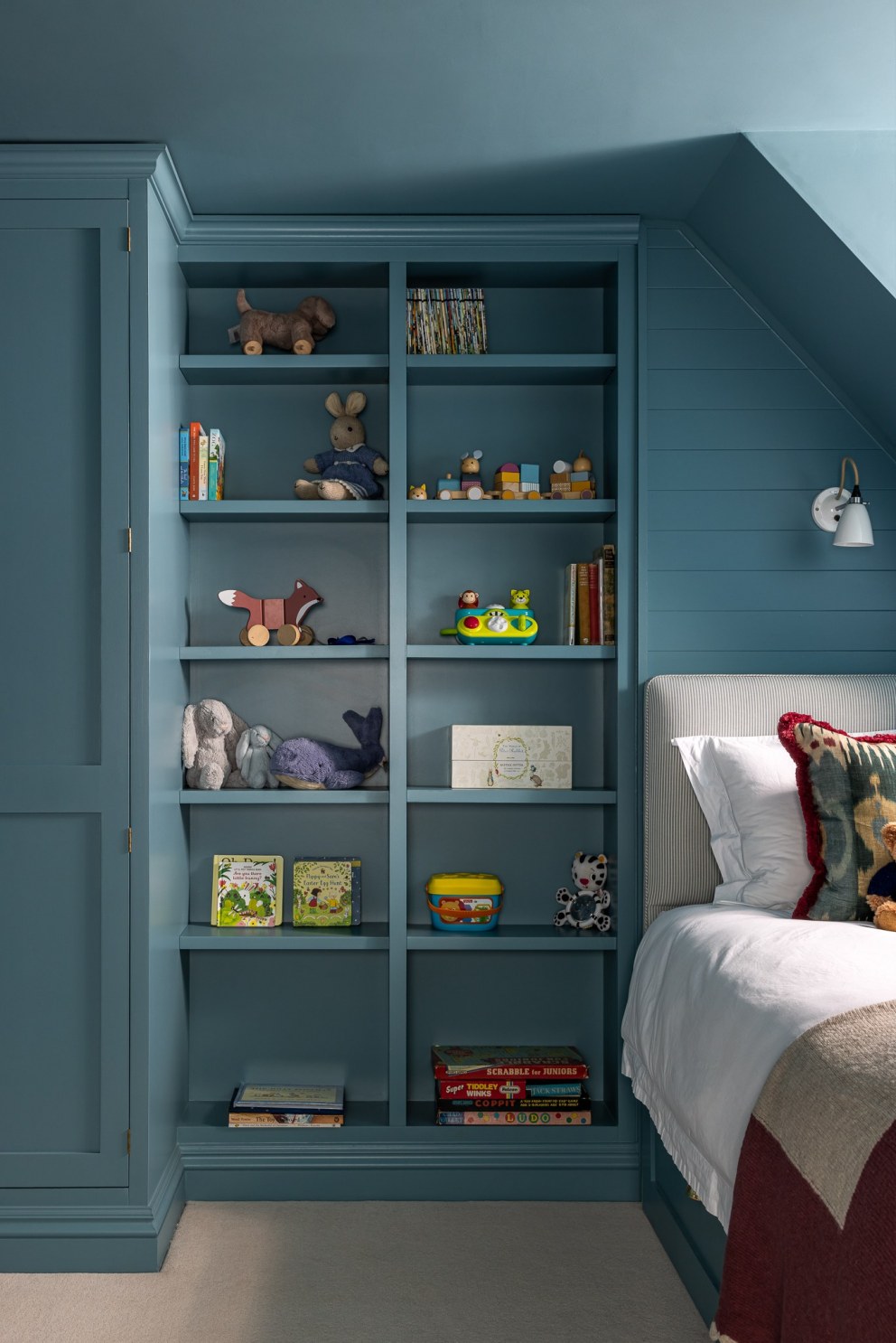 Cotswolds Country House | Bedroom | Interior Designers