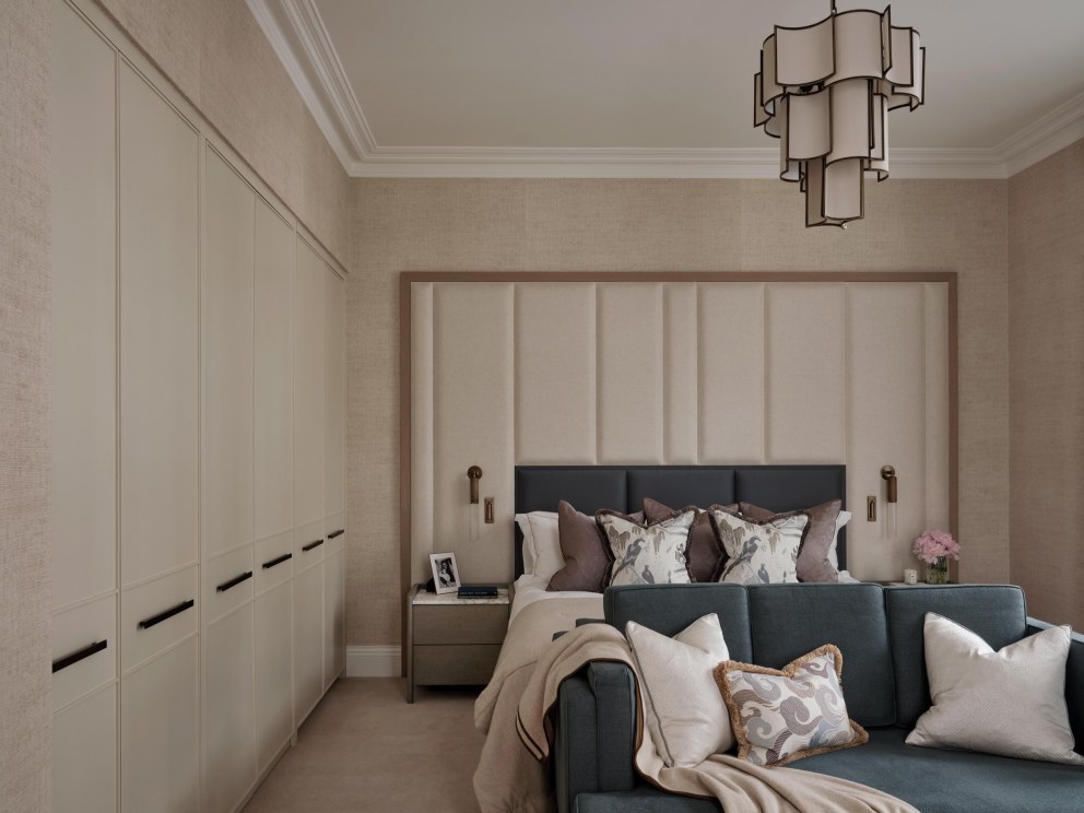 Townhouse in Kensington  | Master Bedroom | Interior Designers