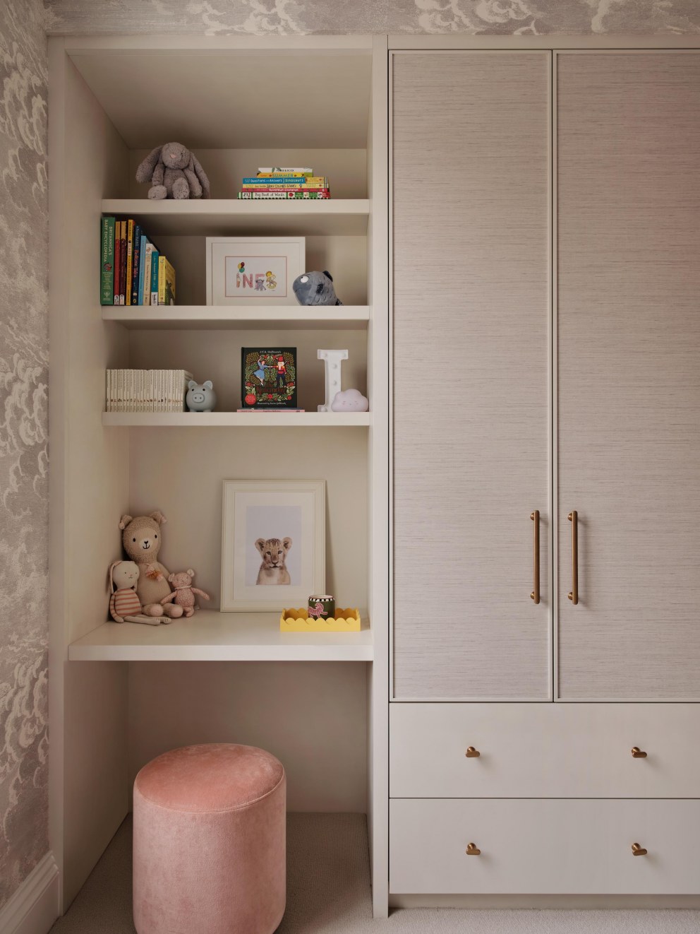 Townhouse in Kensington  | Girls bedroom joinery  | Interior Designers