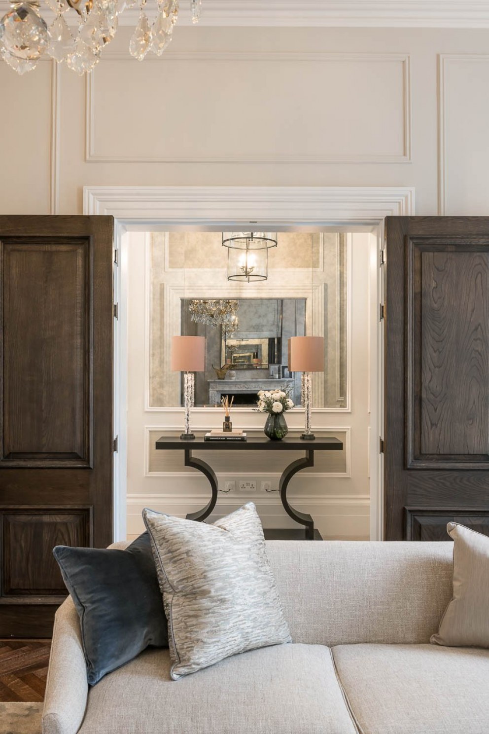 Belgravia Apartment  | Reception through to Entrance Hallway  | Interior Designers
