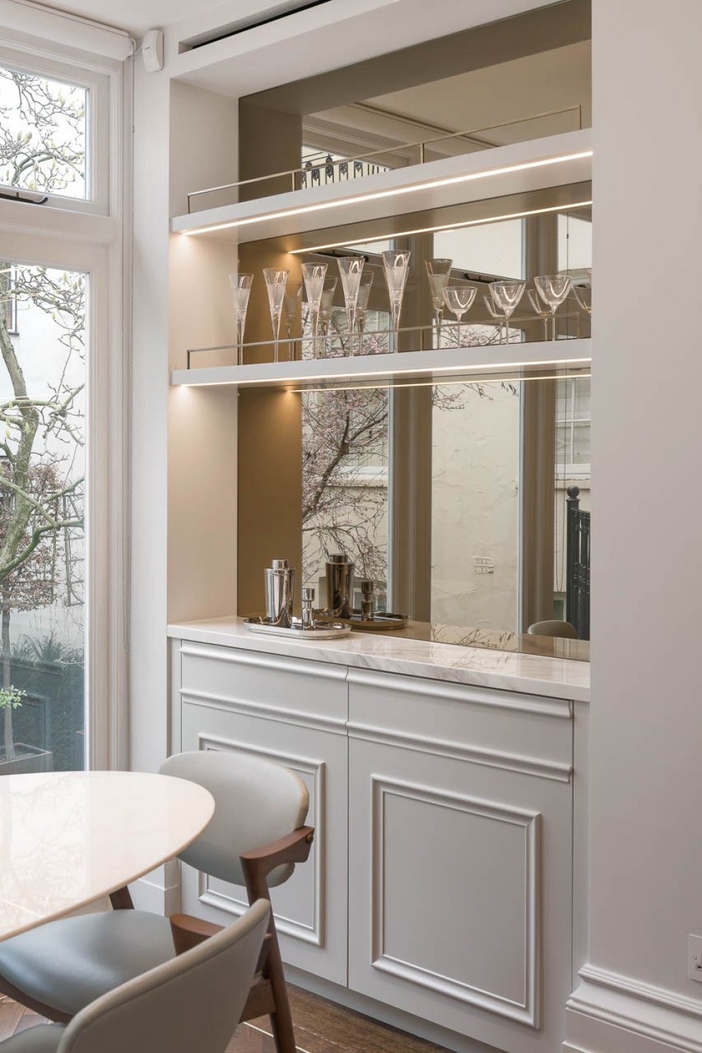 Belgravia Apartment  | Kitchen Bar  | Interior Designers