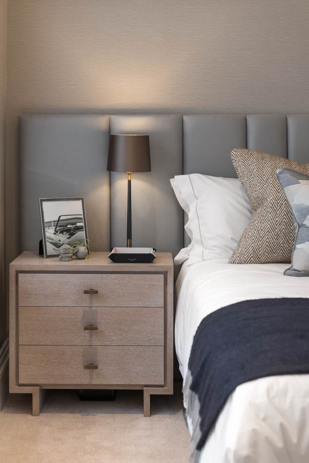 Belgravia Apartment  | Guest Bedroom  | Interior Designers