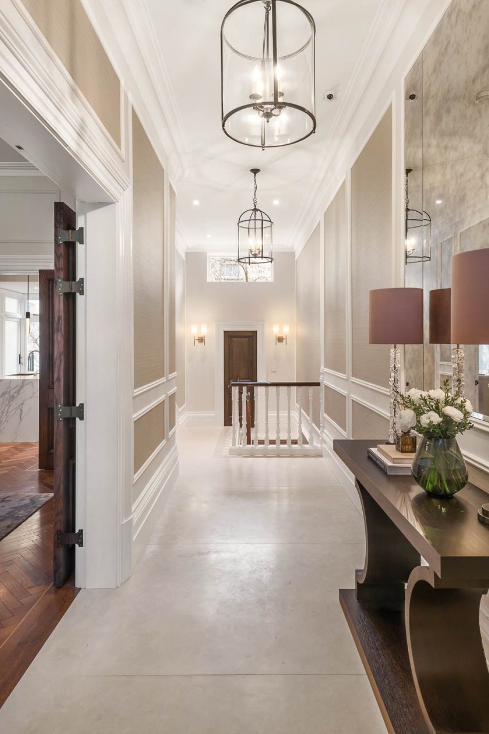 Belgravia Apartment  | Entrance Hallway  | Interior Designers