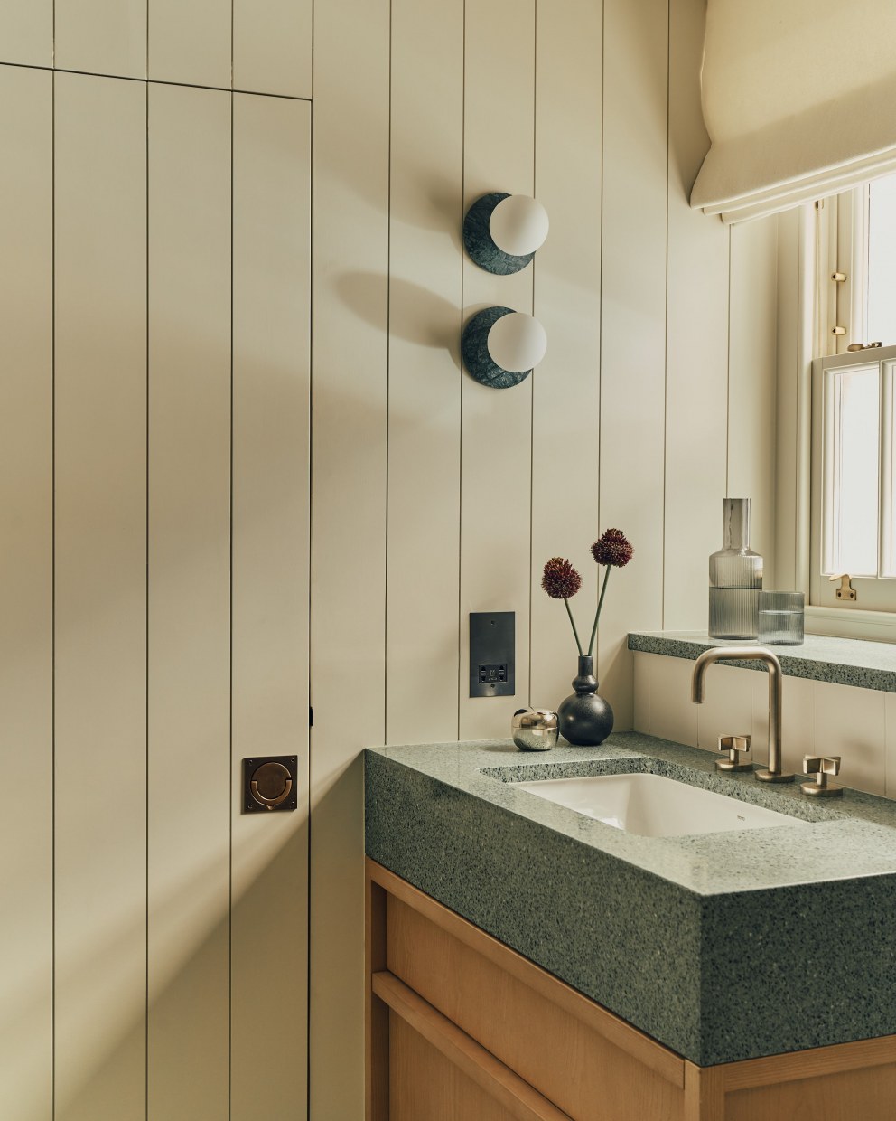 Villa on the Heath | Bathroom | Interior Designers