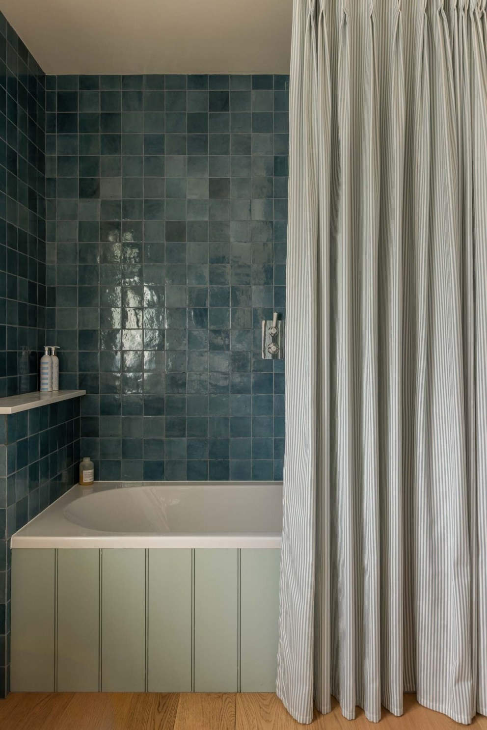 Oxfordshire Farmhouse  | Master Ensuite | Interior Designers