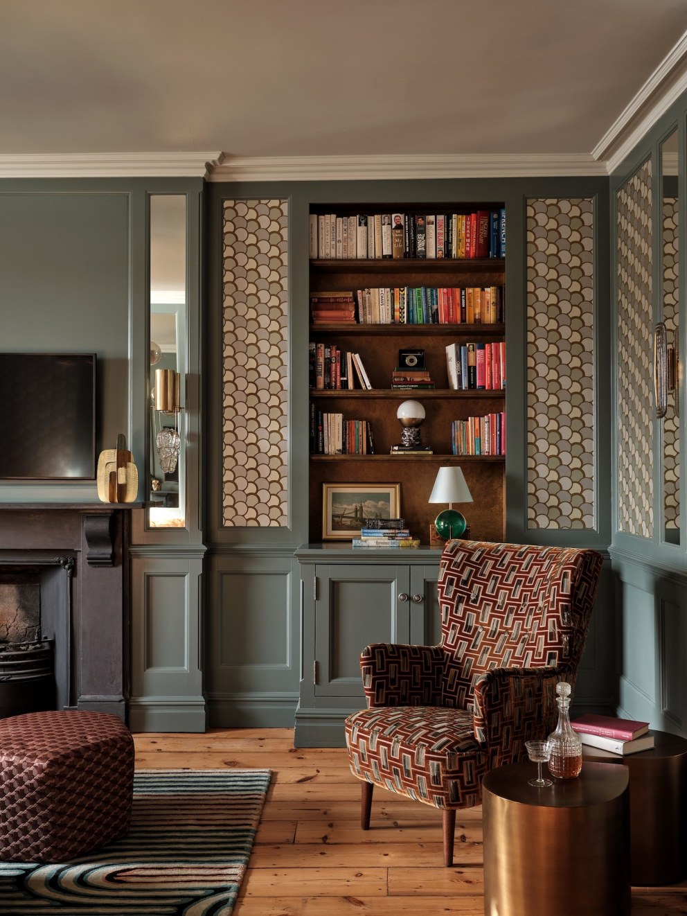 Historic villa, West London | Drawing room | Interior Designers