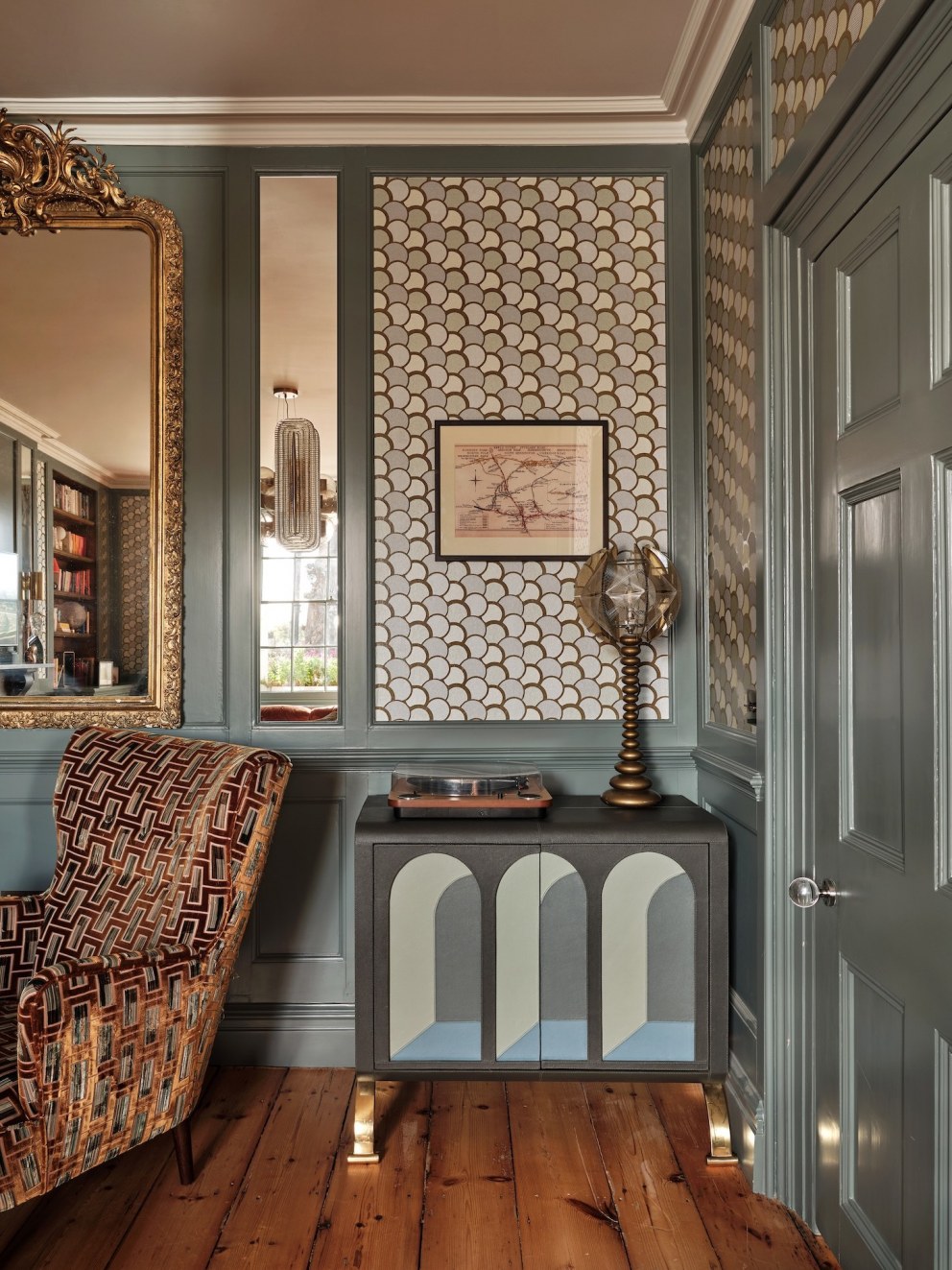 Historic villa, West London | Living room | Interior Designers